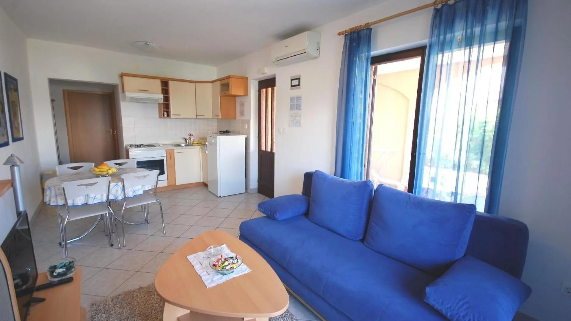 Ferienwohnung Fuer 4 Personen Ca 37 Qm In Njivice, Kvarner Bucht Krk